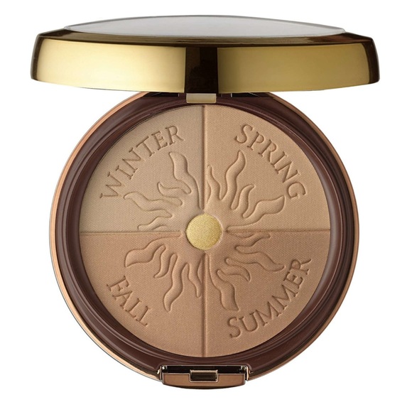 Glow boosting Bronzer come with free MIlani blush - Picture 3 of 6